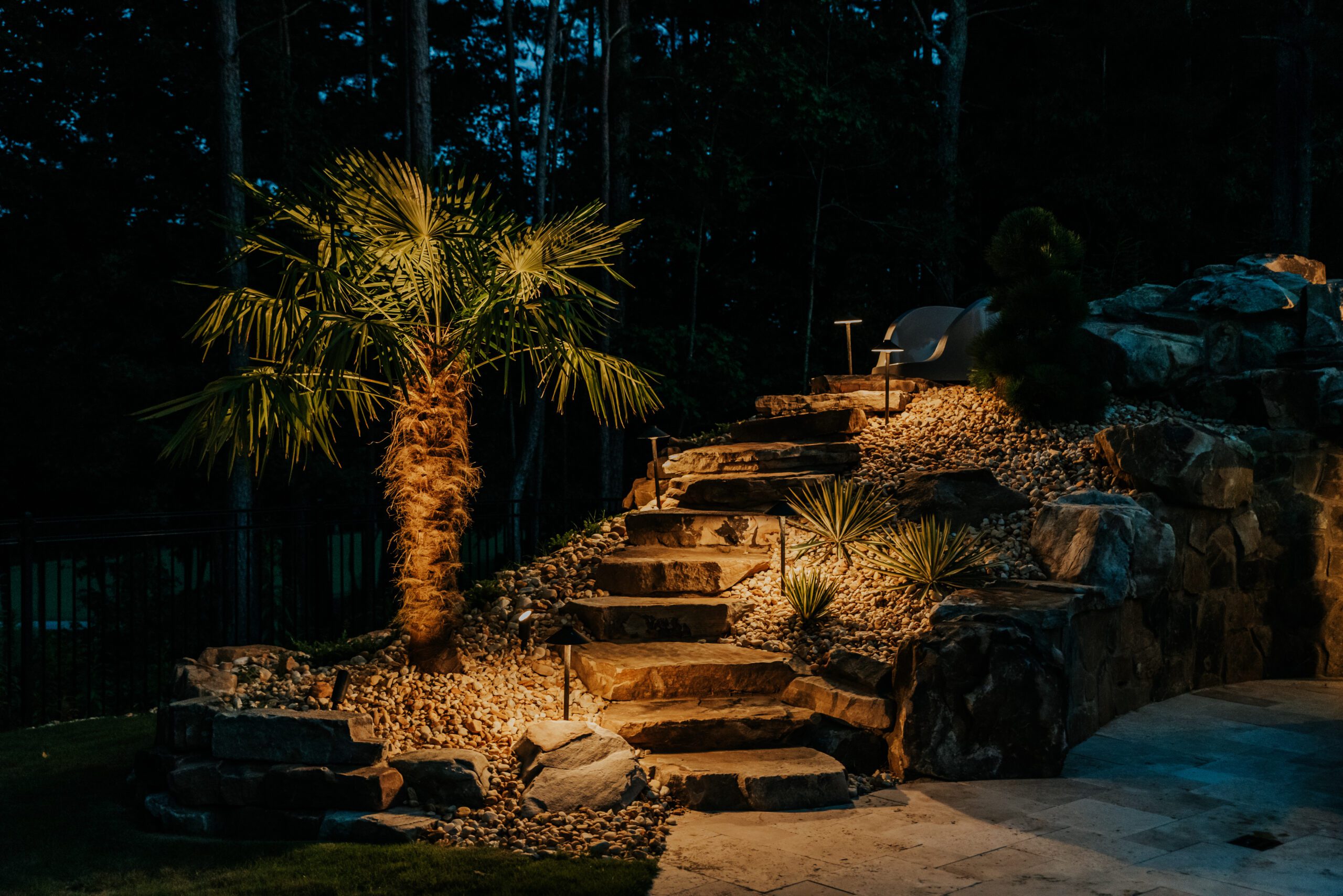 deck-and-path-lighting