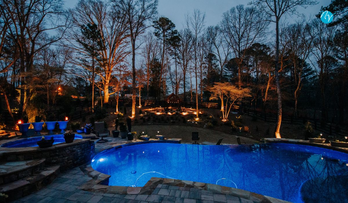 Resort Style Lighting for Your Pool This Summer